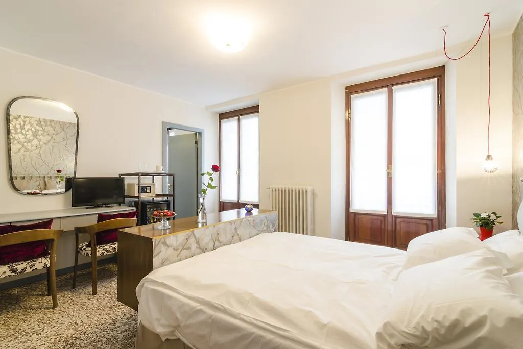 Ca' Monteggia Guest House Milan 2*,  Italy
